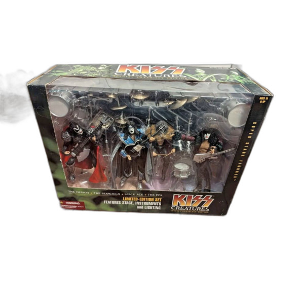 2002 McFarlane Limited Edition KISS Creatures Stage Boxed Set new!